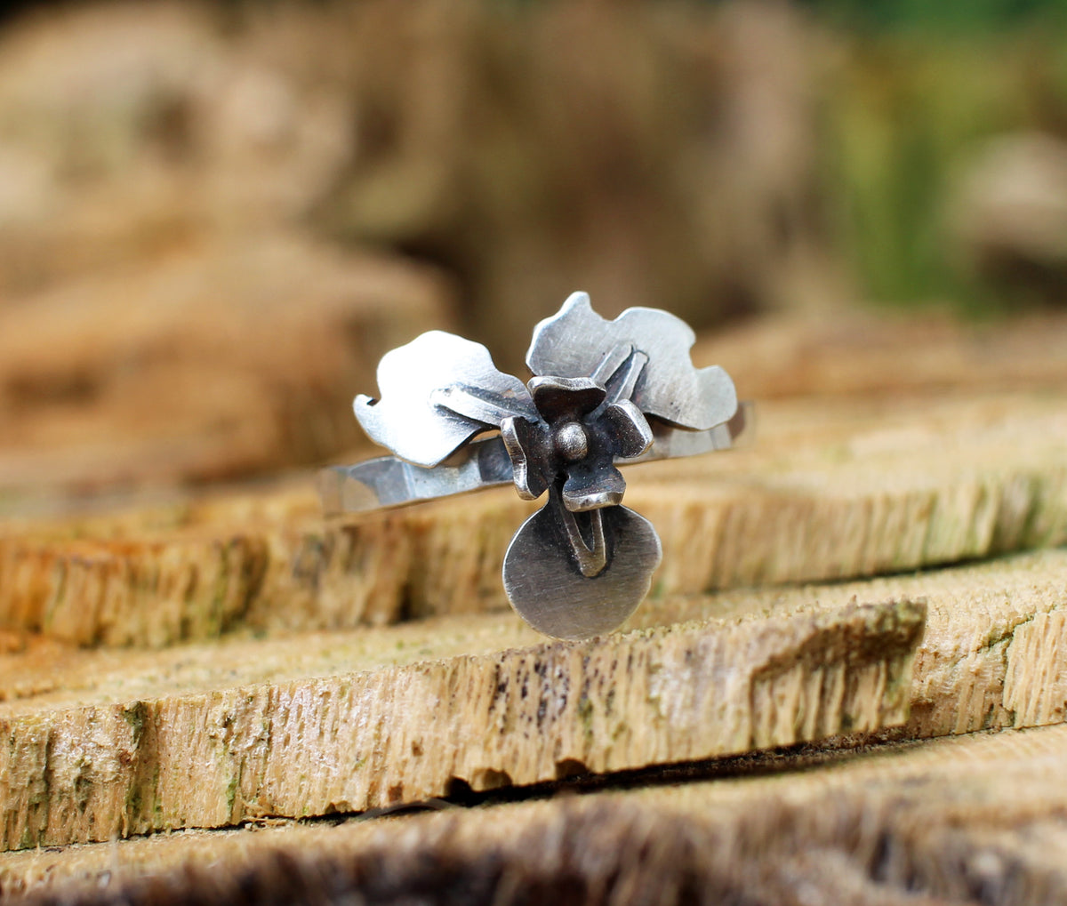 Iris Flower Ring – Dreaming Tree Creations
